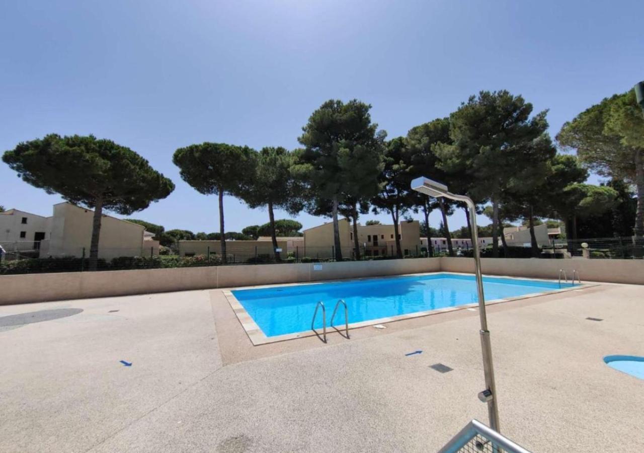 Appartement Cap D'Agde 2 Pieces Et Mezzanine Exterior photo